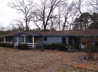 127 Black Walnut Ln, Trinity, TX 75862