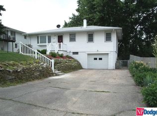 4513 Bancroft St, Omaha, NE 68106