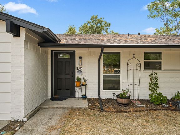 4th image of 310 Bellaire Dr