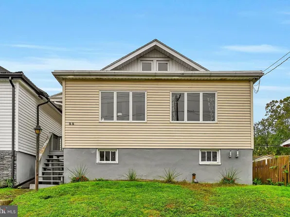 55 Schuylkill St, Cressona, PA 17929