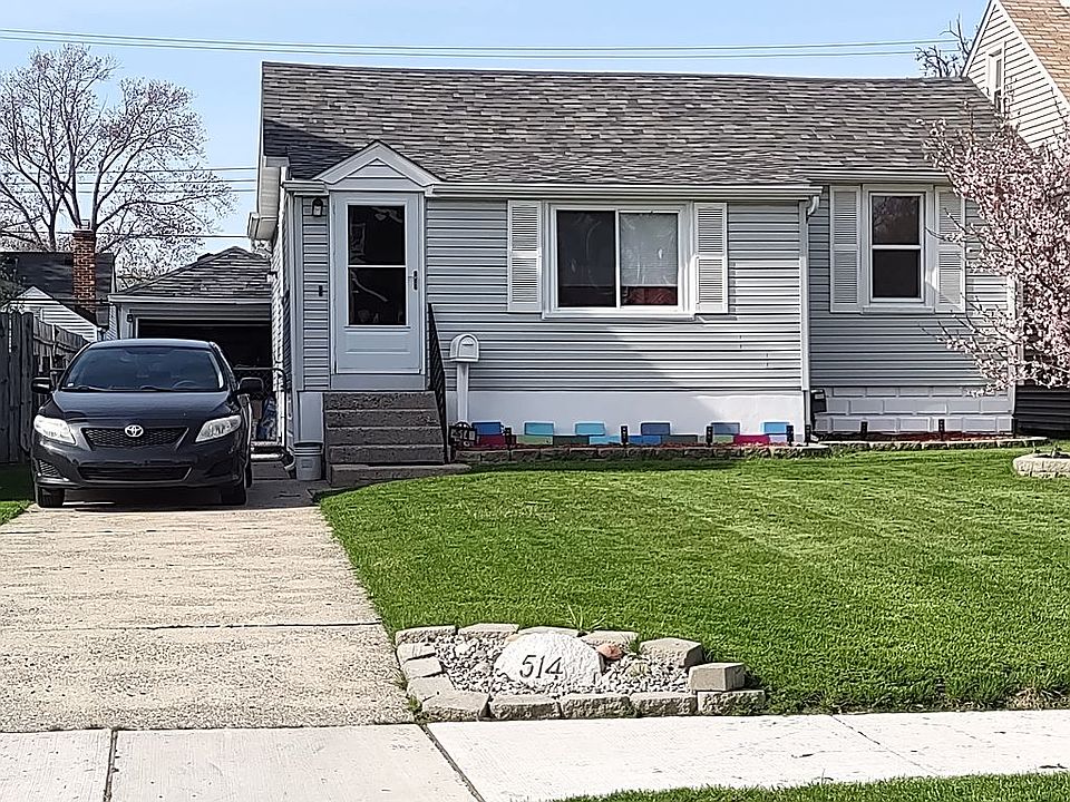 2nd image of 514 W Sonoma Ave