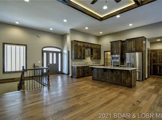 5745 Leawood Ct, Osage Beach, MO 65065