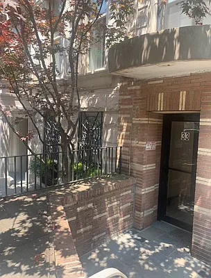 Rented by Oxford Property Group | media 17