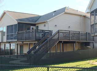 182 Ashford Pl, Iowa City, IA 52245
