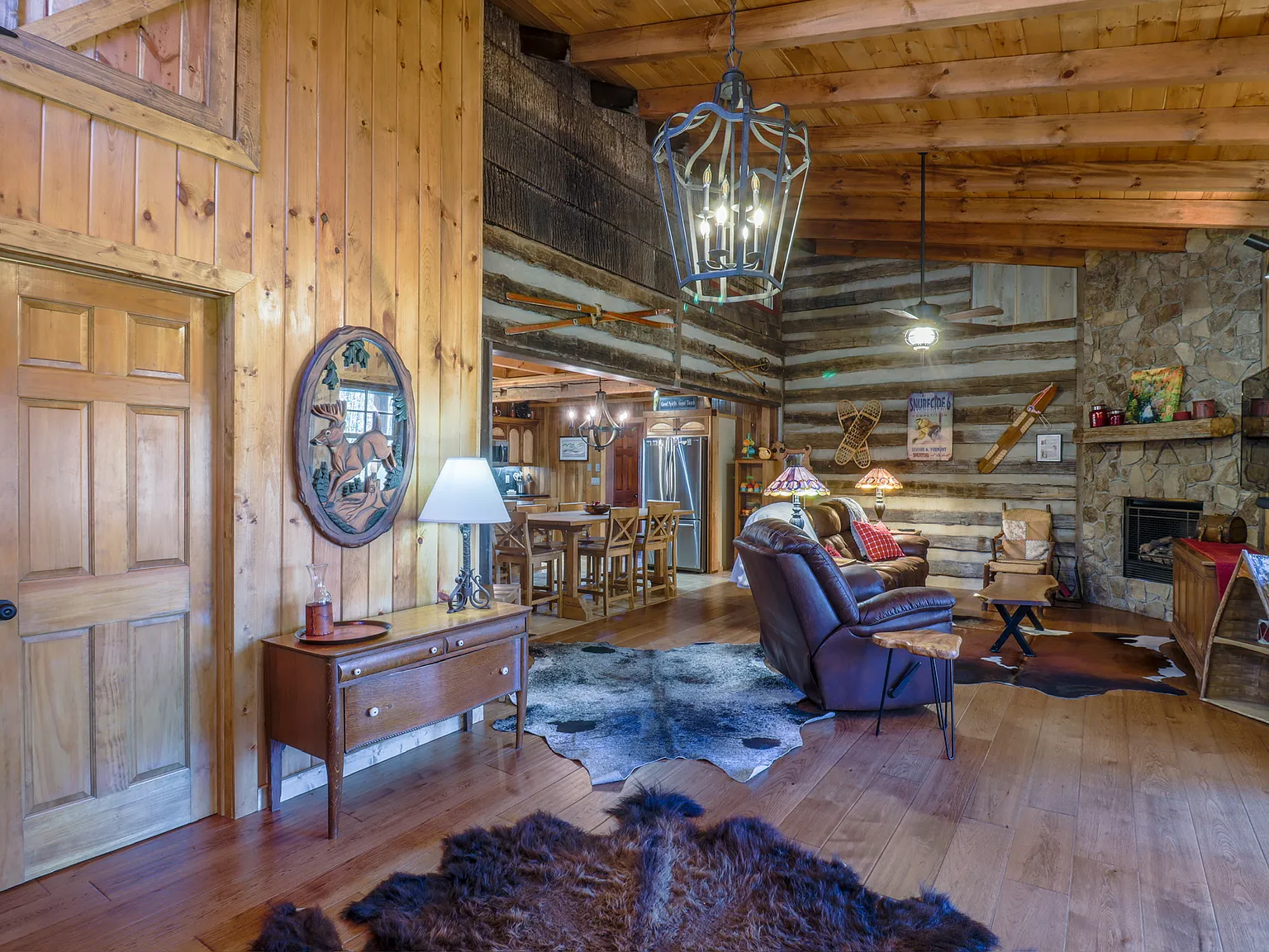3 bed, 2200 sqft, $5,000 — Photo 3