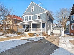55 Circuit Dr, Cranston, RI 02905