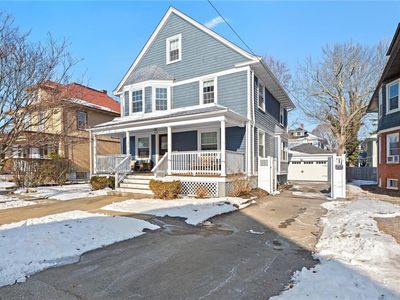 55 Circuit Dr, Cranston, RI, 02905