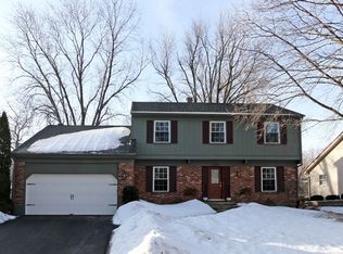 1441 Golden Bell Ct, Downers Grove, IL 60515