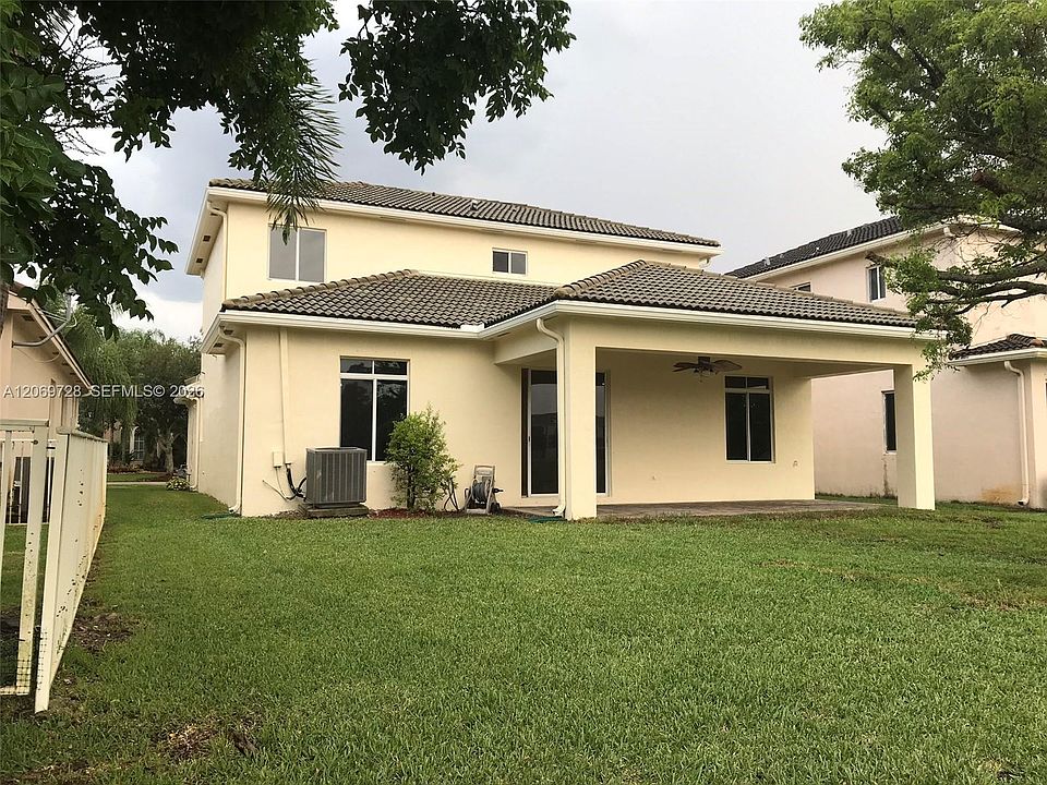 2nd image of 19351 SW 61st St