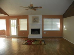 2605 Madison Ave, Rosenberg, TX 77471