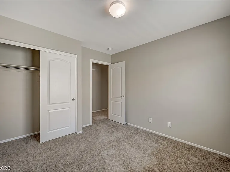 10592 Valdosta Ave — Photo 46