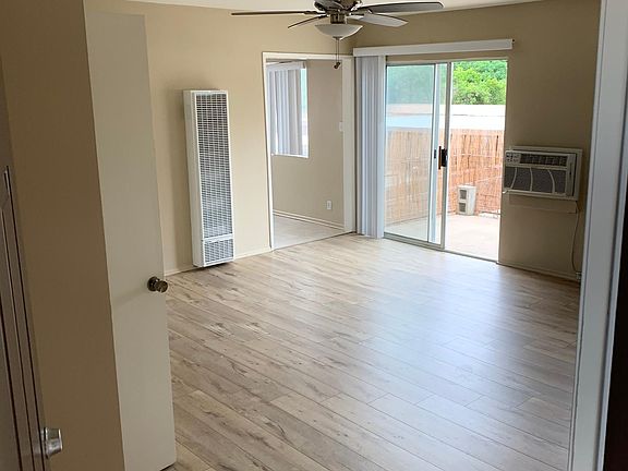 3rd image of 6045 Whitsett Ave #24