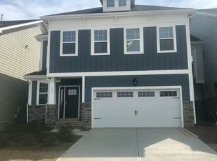 137 Ainsdale Pl, Holly Springs, NC 27540
