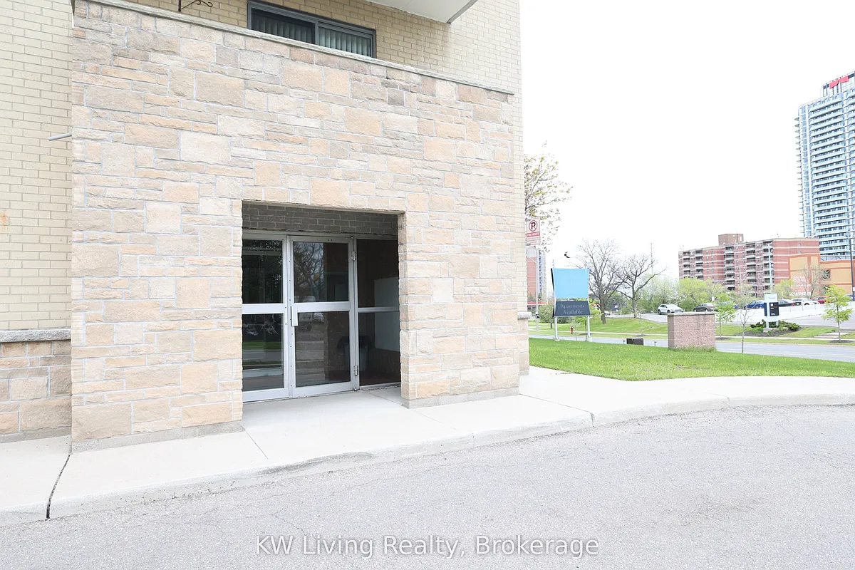 Building Photo - 33 Central Pkwy W #203