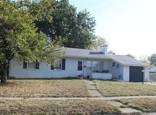 471 Springhill Dr, Lexington, KY 40503