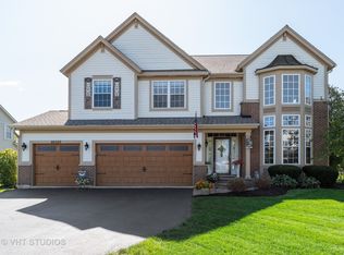 26325 W Whispering Woods Cir, Plainfield, IL 60585