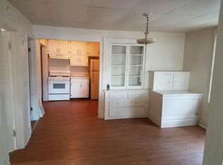 1355 Smith St, Green Bay, WI 54302