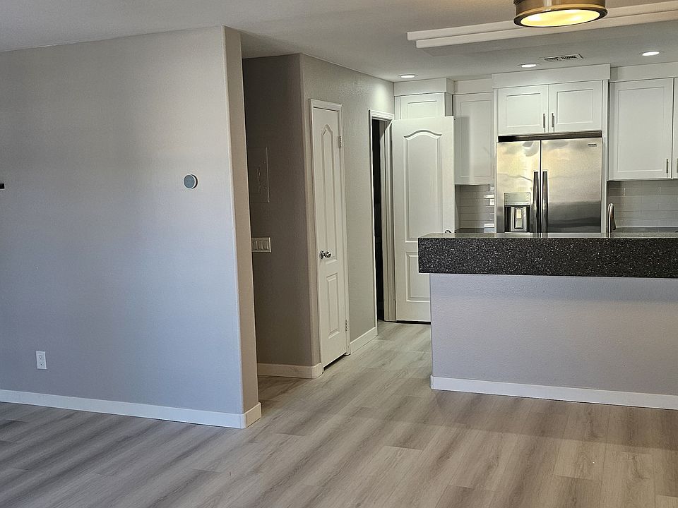 2nd image of 12618 Carmel Country Rd Unit 66
