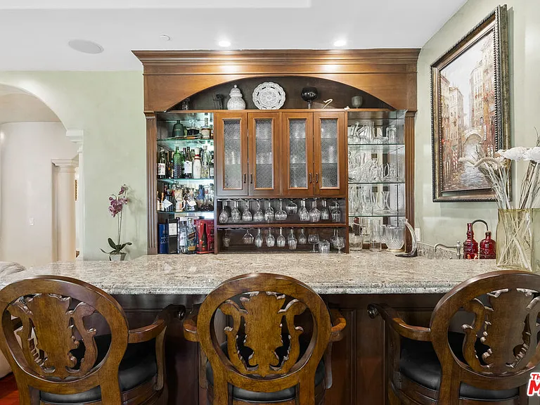 4141 Cambridge Rd — Photo 13