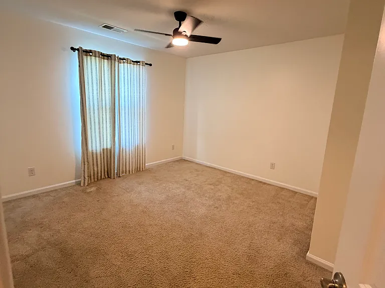 5816 Selkirkshire Rd — Photo 38