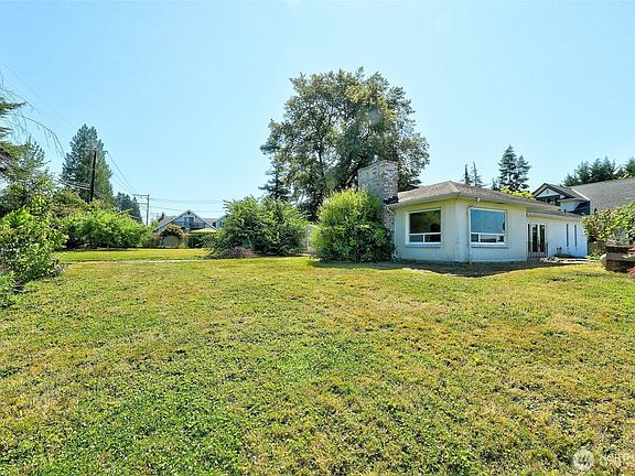 2nd image of 27122 82nd Drive NW