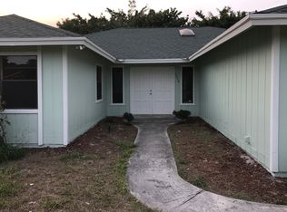 5654 SE Mercedes Ave, Stuart, FL 34997