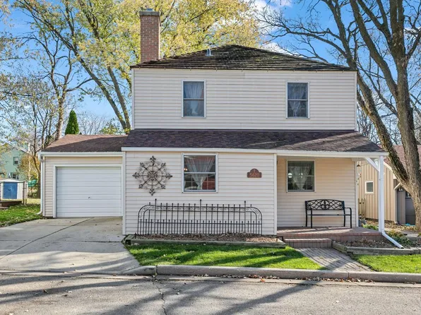 5620 Beaver COURT, Greendale, WI 53129