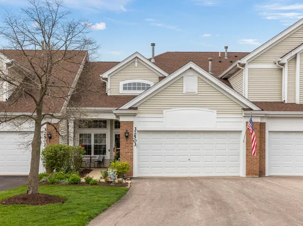 32503 Fowler Cir #32503, Warrenville, IL 60555