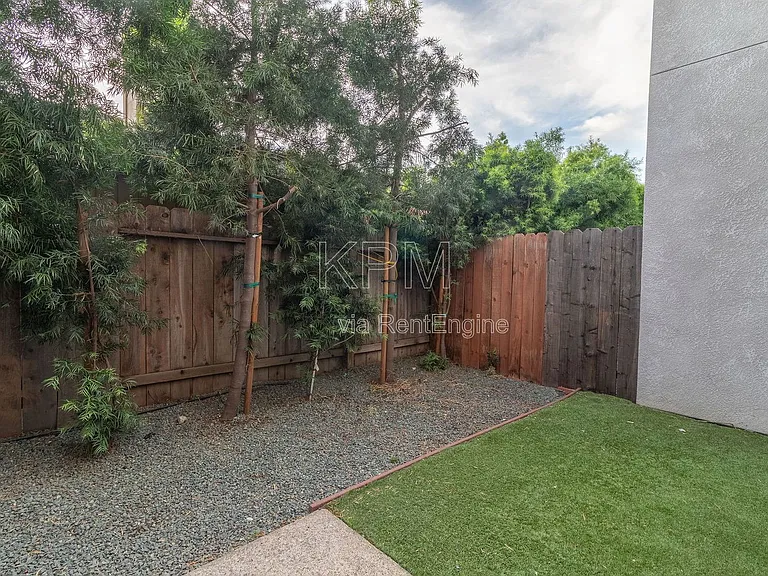 4609 Da Vinci Dr — Photo 26