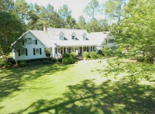 107 W Linda Dr, Cochran, GA 31014