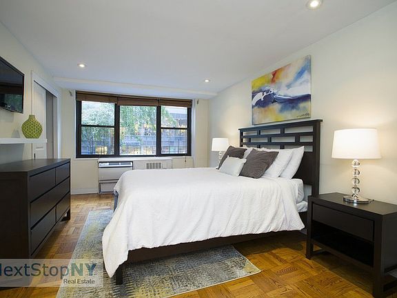 4th image of 235 E 57th St APT 2D
