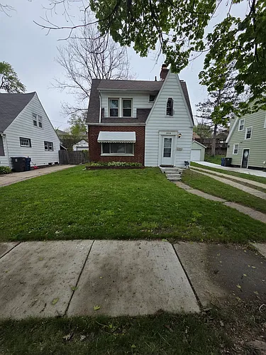 2428 Norbert St Photo 1