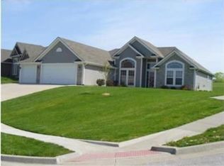 13925 Wagon Pass Ct, Platte City, MO 64079
