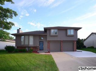 20508 Laramie Rd, Elkhorn, NE 68022