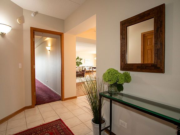 5th image of 201 N Vail Ave APT 608