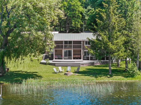 5541 Miles Rd, East Jordan, MI 49727