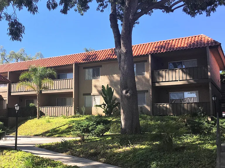 Elan Pointe Vista — Photo 3