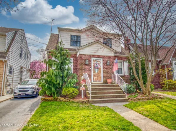 238 Burbank Ave, Staten Island, NY 10306