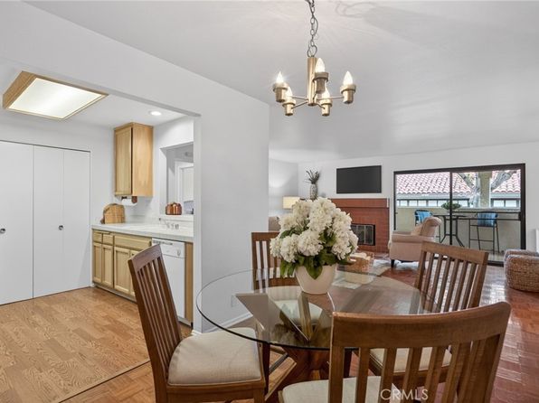 2 beds, 2 baths, 1,368 sqft house for sale in Oxnard, CA photo 28