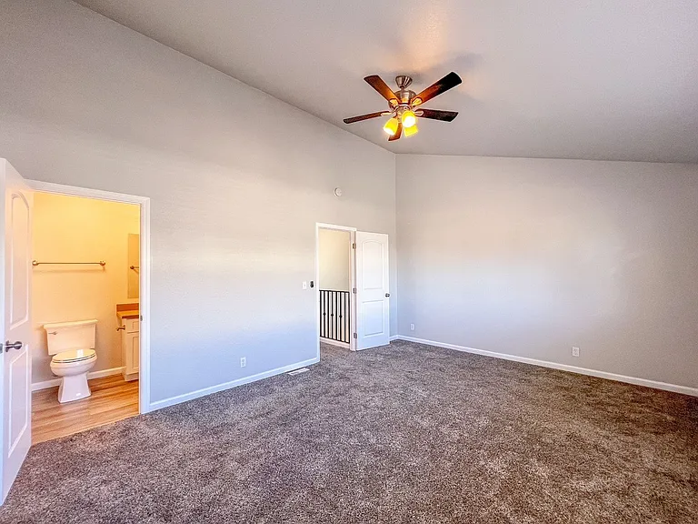 Adobe Creek Apartments — Photo 41