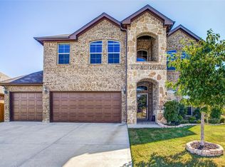 1141 Nottingham Trl, Saginaw, TX 76179