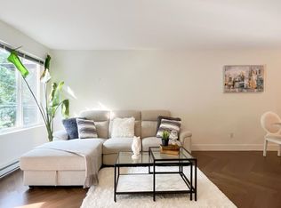 7000 21st Ave #312, Burnaby, BC V5E4P1