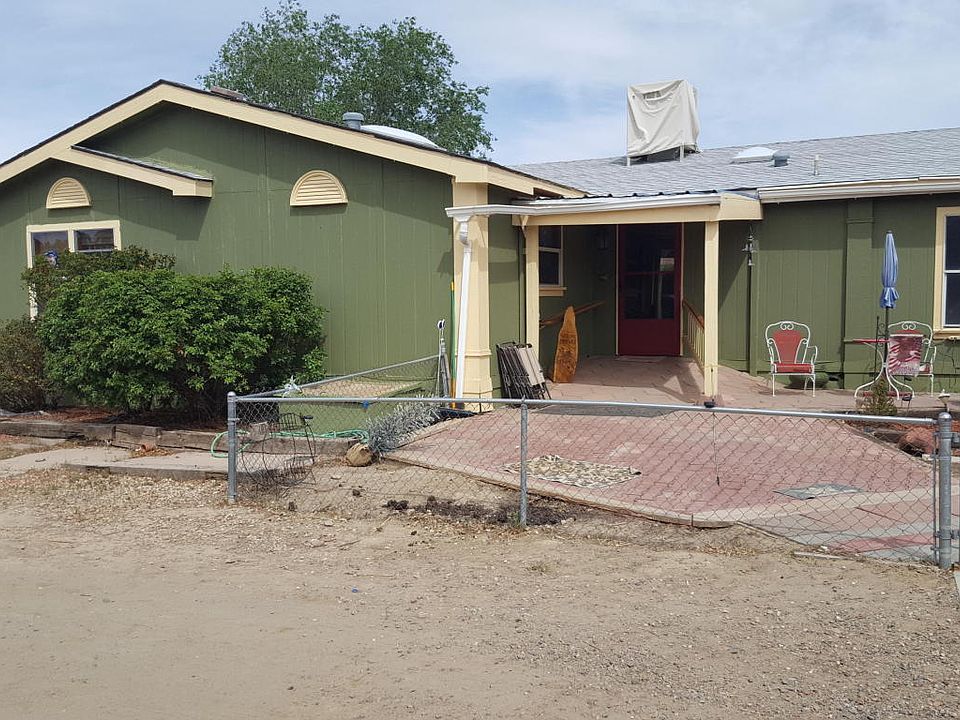 1st image of 121 Bluebell Ct