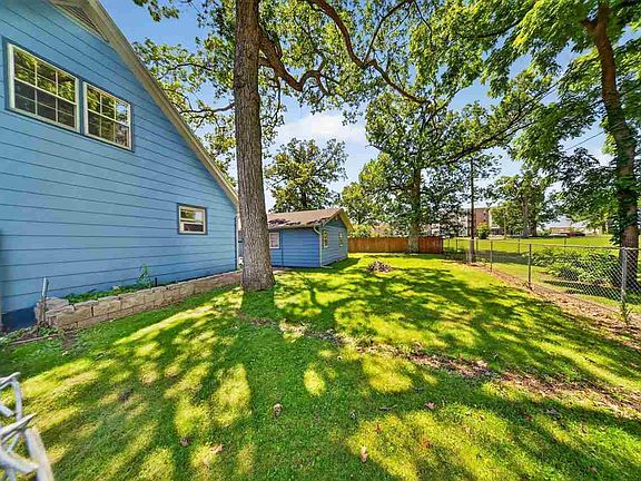 4th image of 113 Chaffee Dr