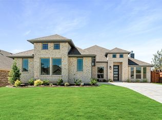 211 Cheyenne Trl, Alvarado, TX 76009