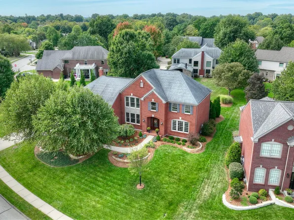 953 Woodchuck Dr, Villa Hills, KY 41017