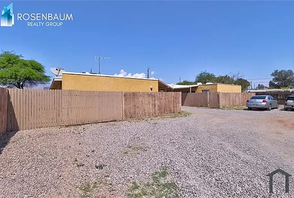 2 bed, 800 sqft, $1,100 — Photo 3