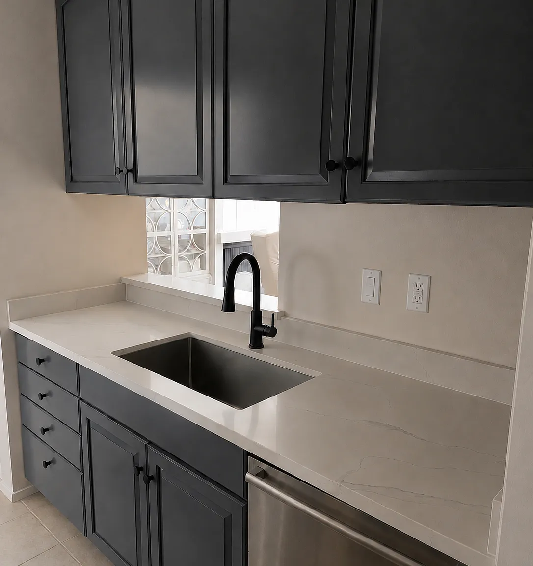 3 bed, 1175 sqft, $6,400 — Photo 4