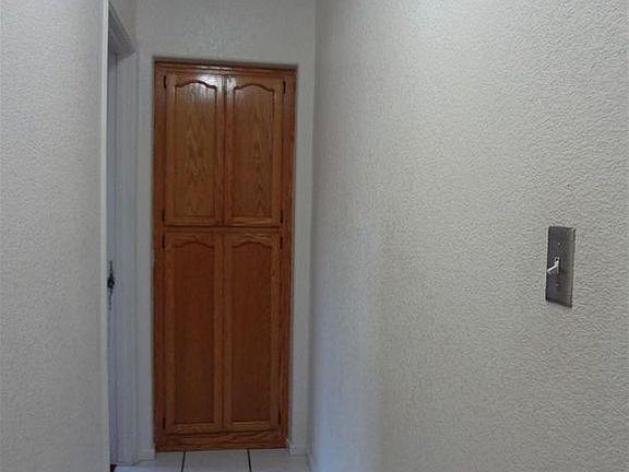 5th image of 1358 N 9th Ave