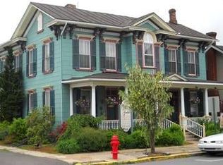 214 Main St, Watsontown, PA 17777